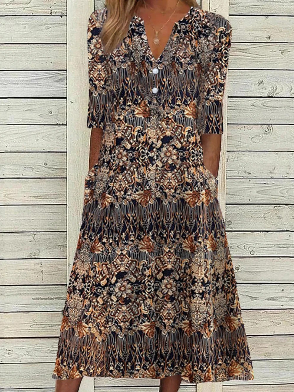 Mindy – Desenli V Yaka Midi Dress